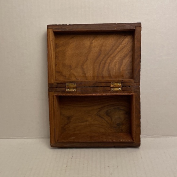 Vintage Carved Wooden Box Made In India - Picture 8 of 13